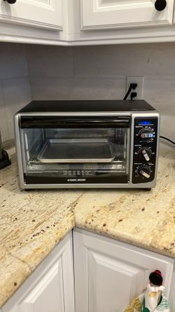 Black And Decker Countertop Toaster Oven TESTED and WORKING