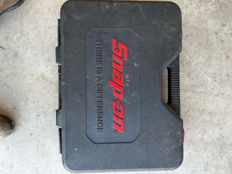Snap-On cordless 18 Volt Grease Gun Kit