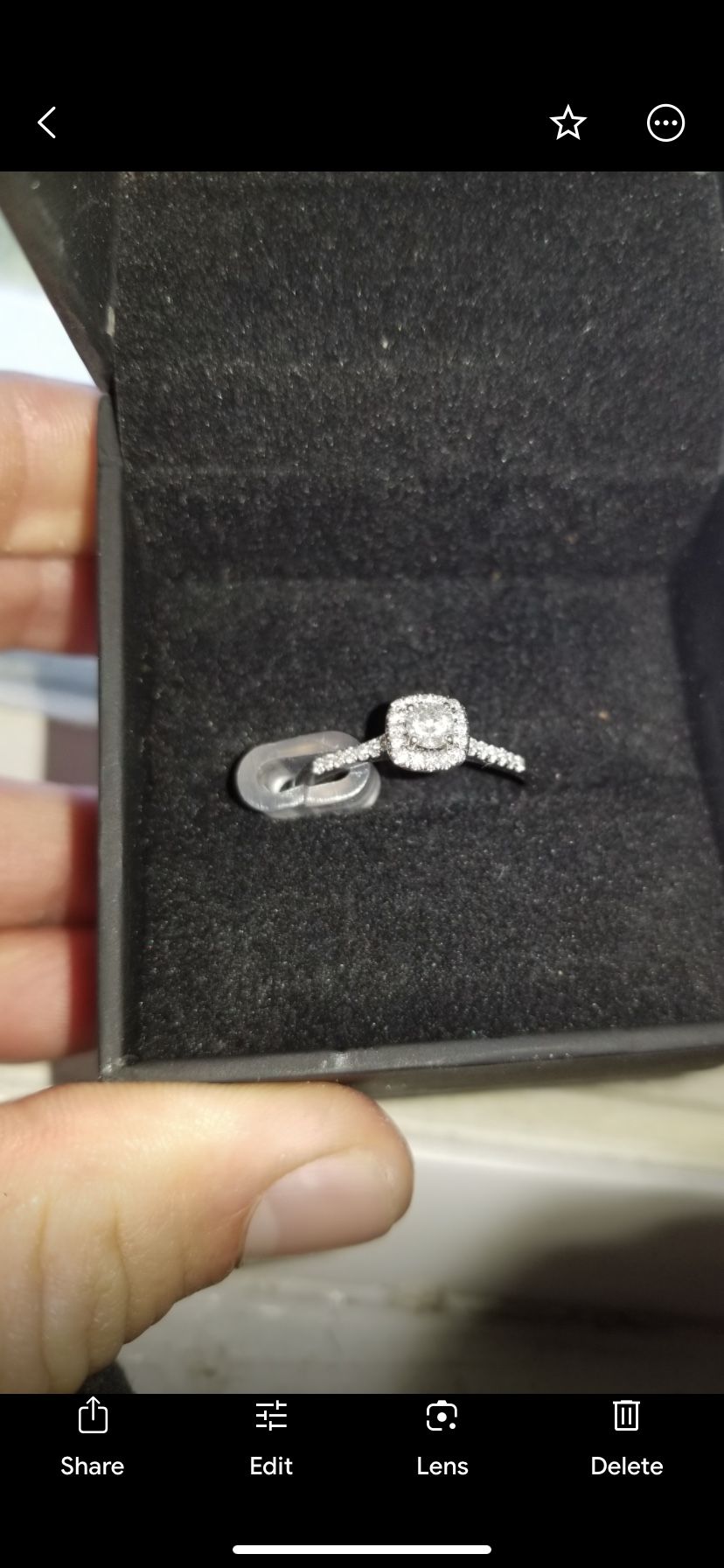 14 Kt Ring With 1.25 CRTs Vvs Diamonds