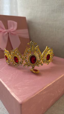Tiara