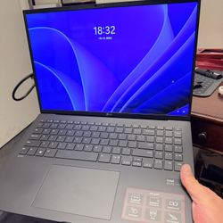 “LG gram 16″ (16Z90S-H.ADB9U1) Ultra-Light 16-inch Laptop • Intel Evo • 2560×1600 • Excellent Condition”