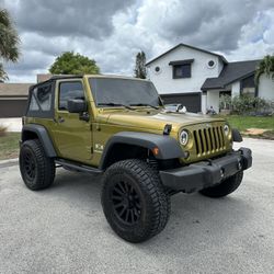 Jeep Wrangler X 6 Speed Manual Clean Title In hand Ready To Go