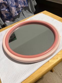 Pink mirror