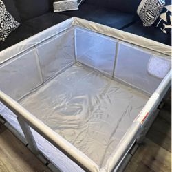 Play pen 50”x50”