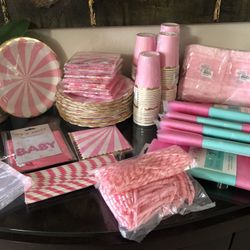 Pritty In Pink Baby Girl Shower Stuff: PinkTable Runners Plates, Cups, O, Favour Bags, Ribbon Curls, And Paper Straws 