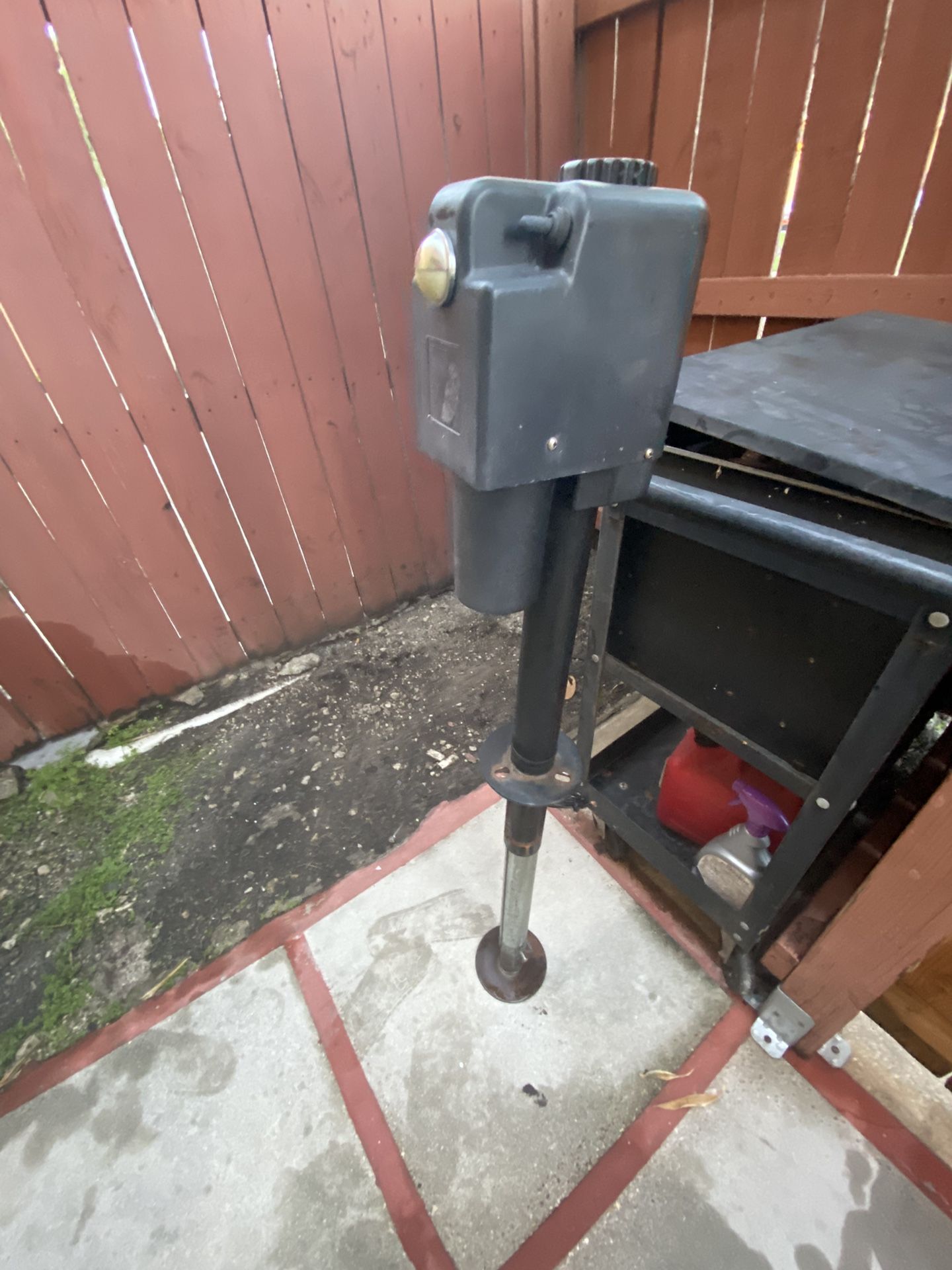 Electric Trailer Jack for Sale in Miami, FL OfferUp