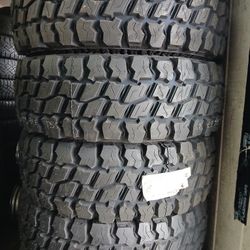 Lt 285/75/16 Mud Claw set of 4 New Mud Terrain $950 installation available $10 each 
