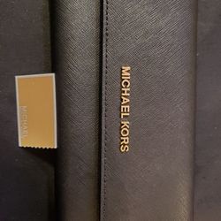 Michael Kors Tri-Fold Leather Wallet Black