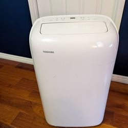 8000 BTU Toshiba Portable A/C - ❄️ BLOWS COLD ❄️