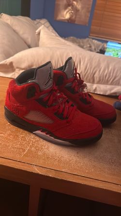 Jordan retro 5 Raging Bull