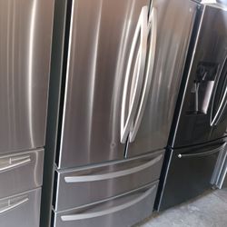 L/G Refrigerator Stainless Steel Everything Works Good Ice Maker On Bottom 📌📌