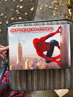 $30-Spider-Man (2002) Movie Limited Edition Collector's Gift Set (Memorabilia Only)