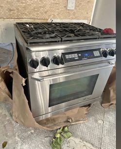Dacor range 48 inches