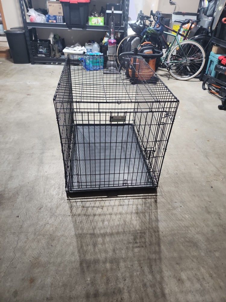 Large Dog Kennel