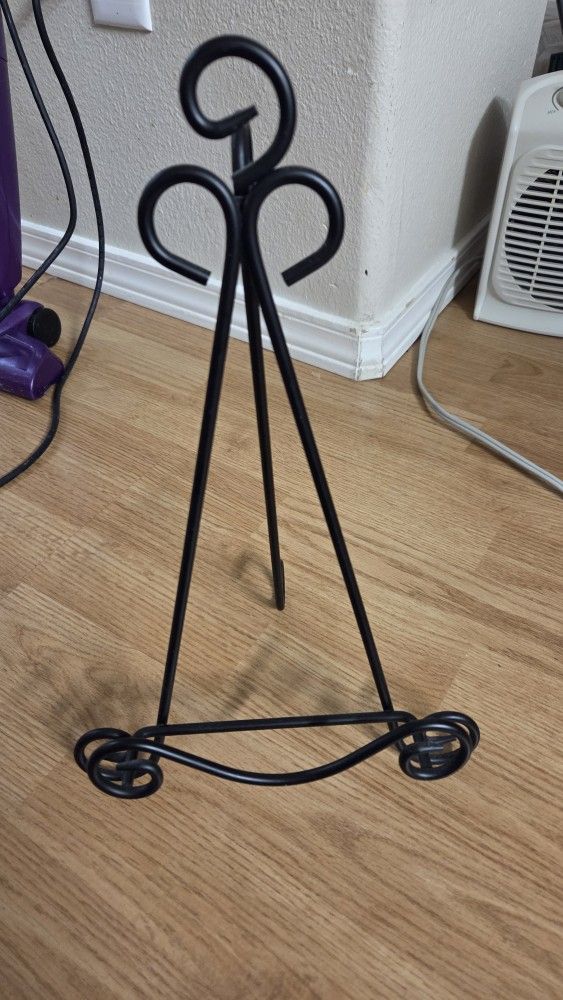 Easel Picture Stand