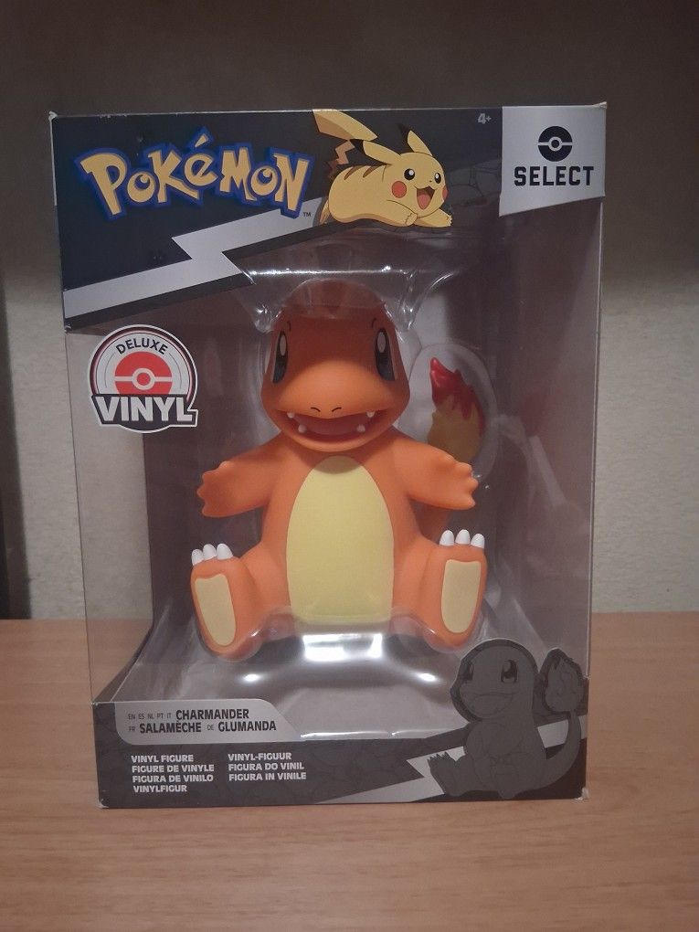 Pokémon Select Deluxe Vinyl Charmander 8 Inch Figure