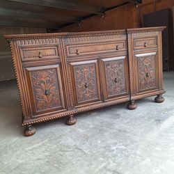 Classic Antique Cabinet 
$580 FIRM FIRM