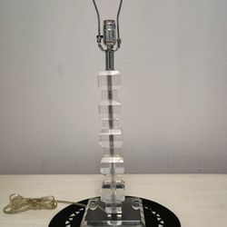 SOLID CRYSTAL TABLE LAMP