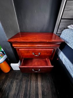 Solid Wood Nightstand Cherry - Louis Philippe Style