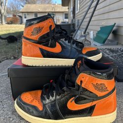 Jordan 1 shattered backboard