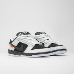 Sb Dunk TIGHTBOOTH (9.5)