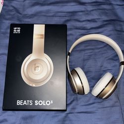 Beats Blootooth Wireless Headphones