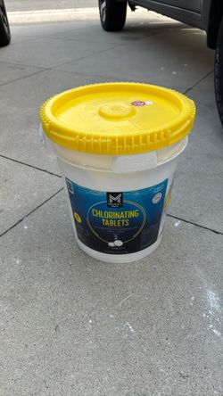Chlorinating Tablets 3” 40 Pounds LB Member’s Mark Chlorine