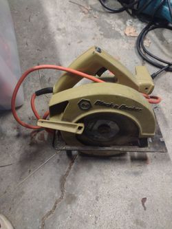 Black & Decker circular saw