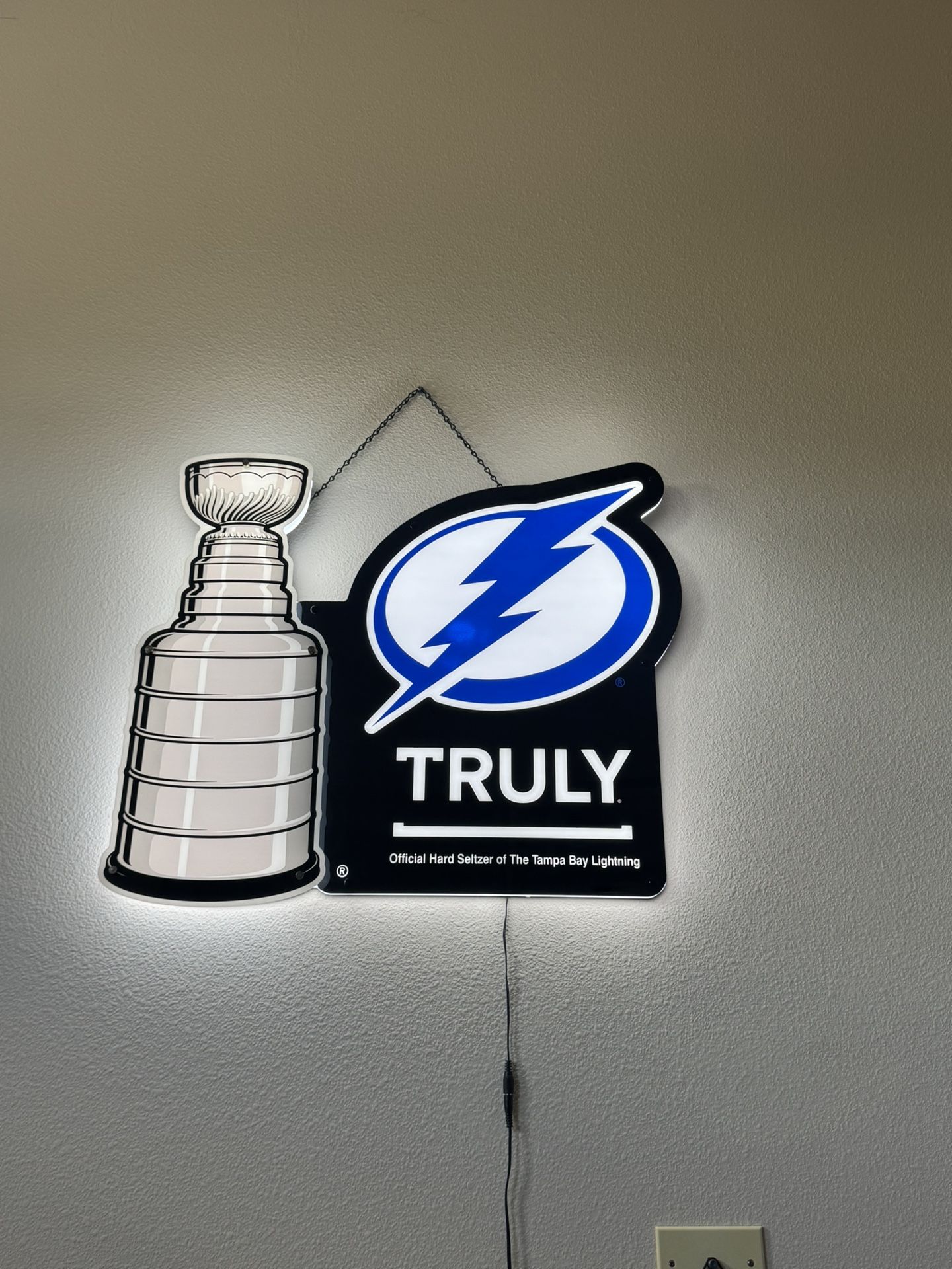 Truly Tampa Bay Lightning Neon
