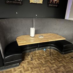 U-Shaped restaurant Booth & Table