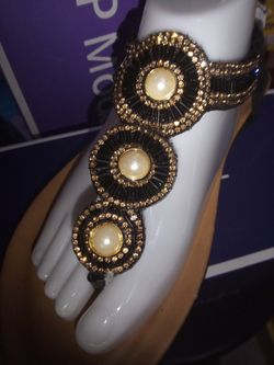 Woman Sandle Brown Bead circle Thong SZ 8