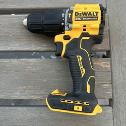 New 20v Dewalt Brushless Hammer Drill Only