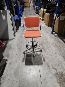 Swivel Stool