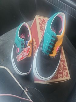 VANS SHOES