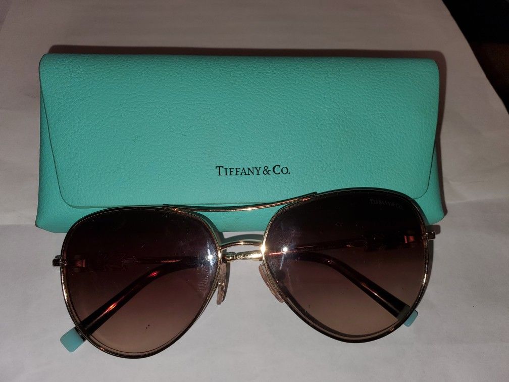 SUNGLASSES TIFFANY & CO.