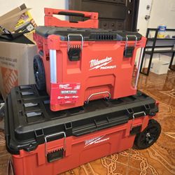 2 / Milwakee  Packouts      New In Box Asking. $295  $