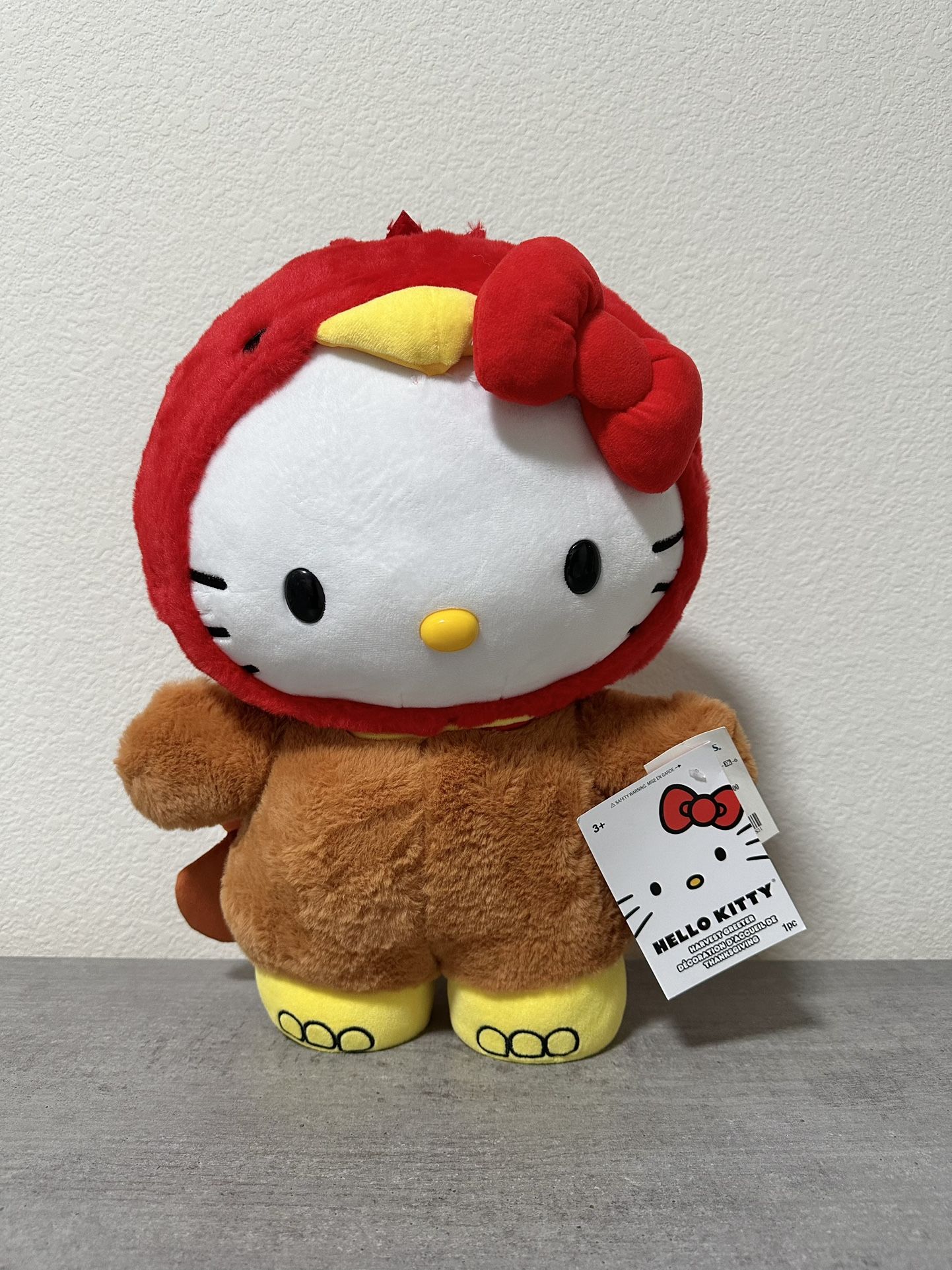 Hello Kitty Thanksgiving Turkey Harvest Greeter NWT