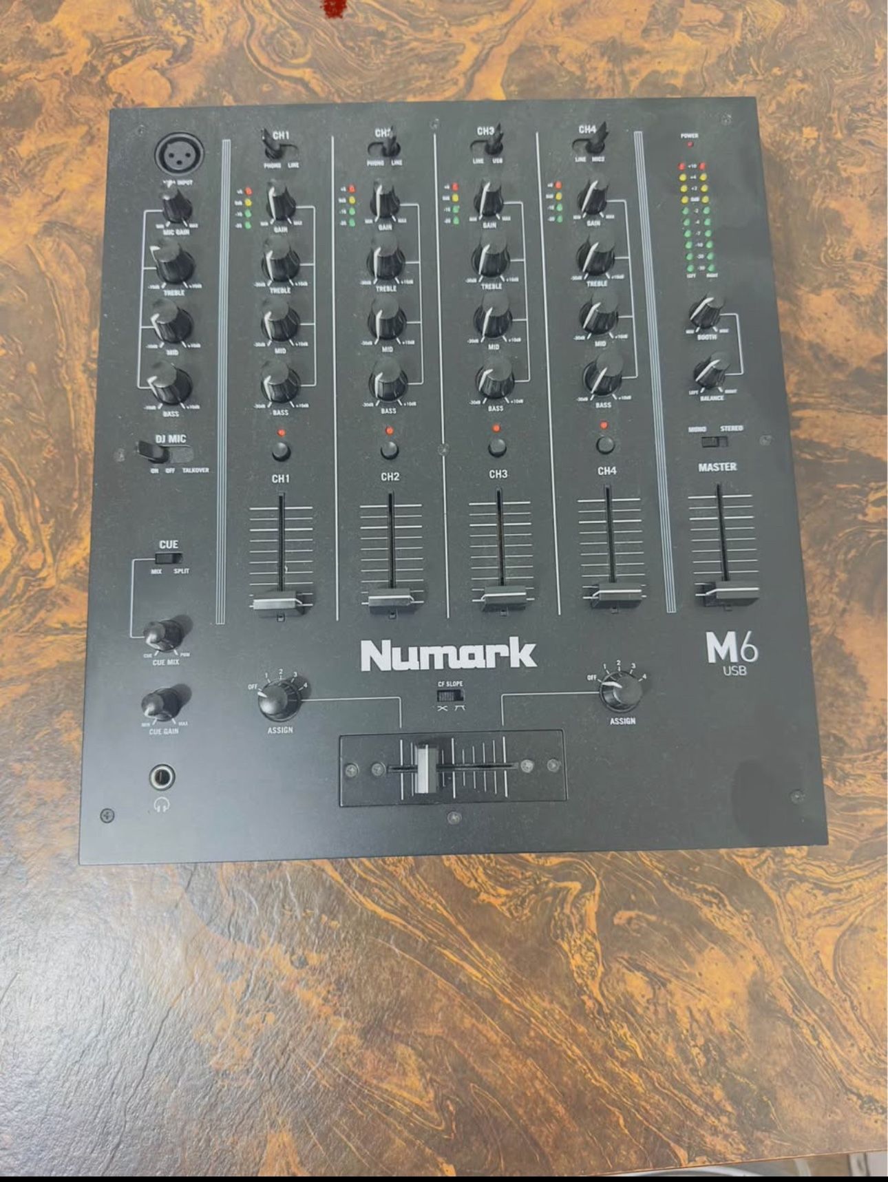 Numark M6 USB 4-Channel DJ Mixer