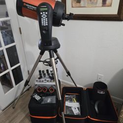 Nexstar Celestron 8SE - Computerized Telescope Bundle 