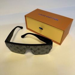Louis Vuitton Sunglasses 