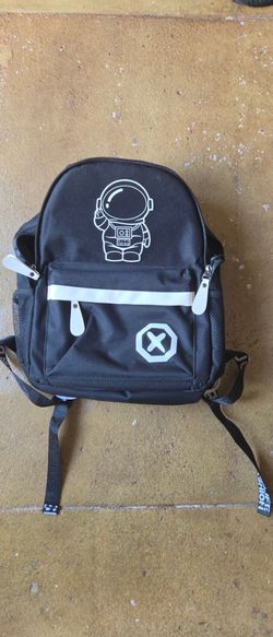 [DTLA] Black Tech-Wear Astronaut Backpack with USB Pass-Through