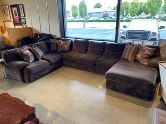 Cozy Brown U Shaped Sectional Couch