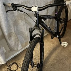 Specialized Hardrock (READ DESC)