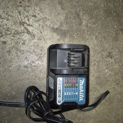 13 Volts Makita Charger For Sale Like New 