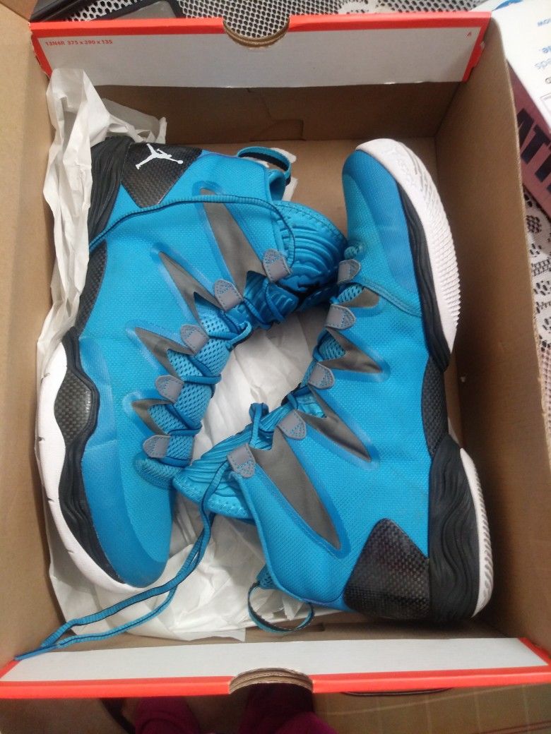 Air Jordan men's shoes size 11.5