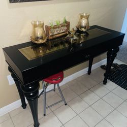 Entrance Table With Mirror 
