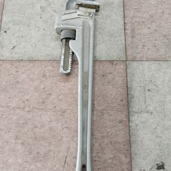 Proto® 818A Aluminum Pipe Wrench Forged Steel Jaw, 18 in Titalum 