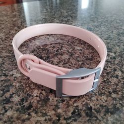 Pink Leather Medium Dog Collar Like New