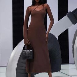 Long Brown One Sleeve Dress