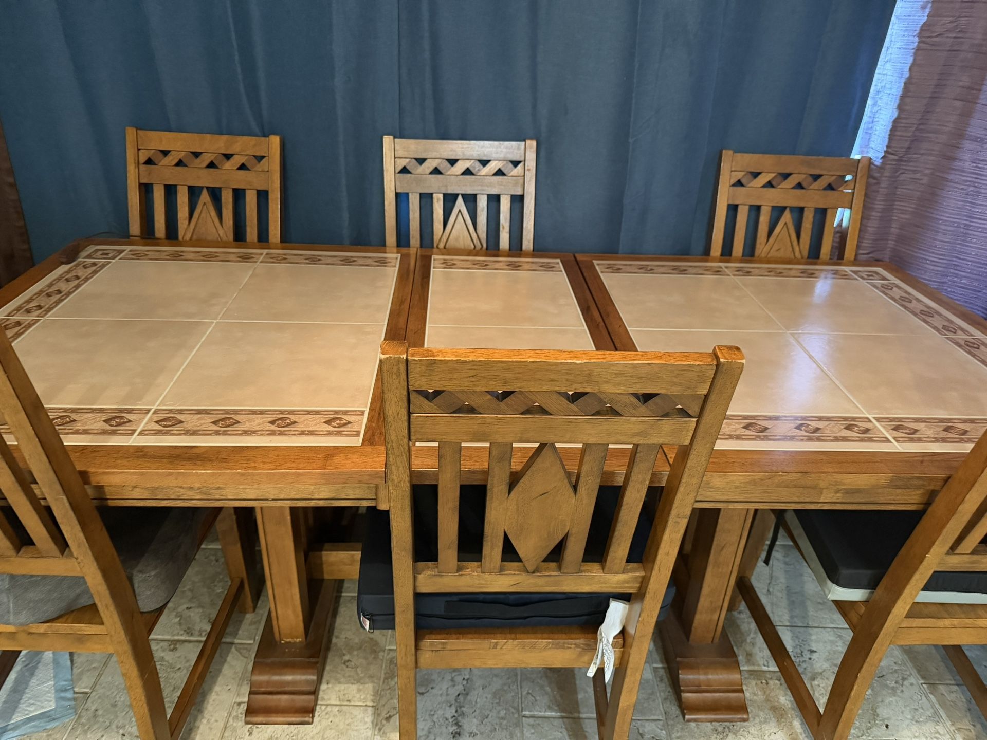 Dining Table And Chairs Set